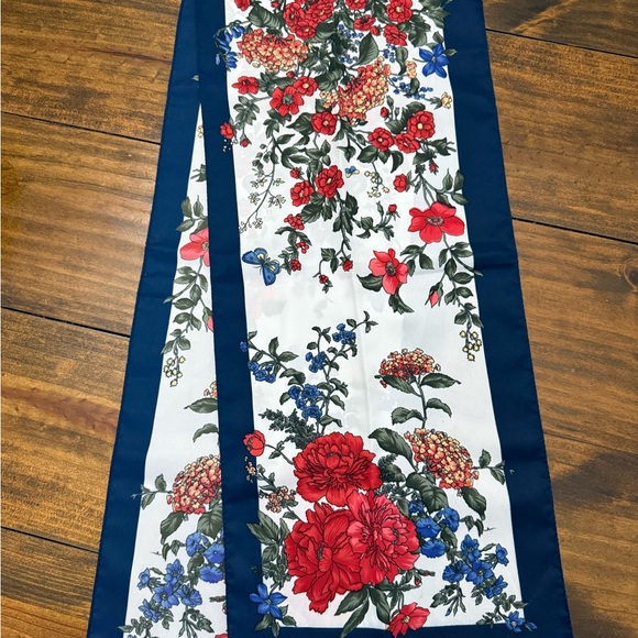 Floral Print Scarf with Red and Blue Accents - Picture 6 of 8